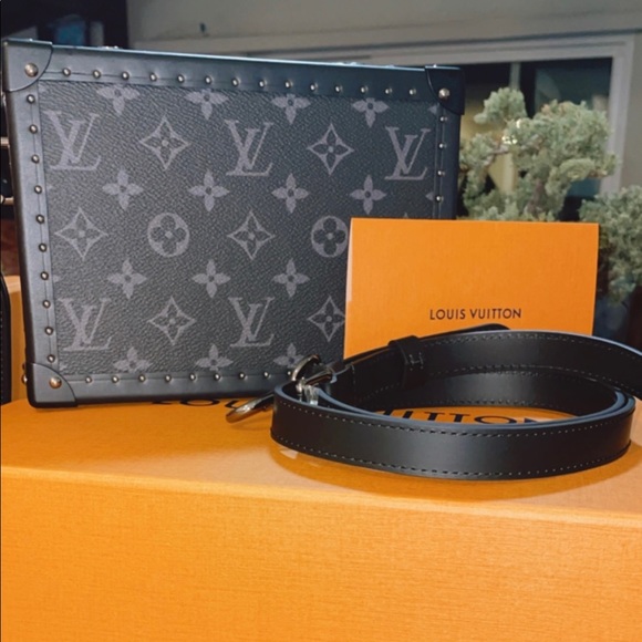 Louis Vuitton 2022 Monogram Blurry Wavy Clutch Box w/ Strap